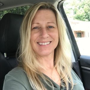 Meet your Posher, Shelly